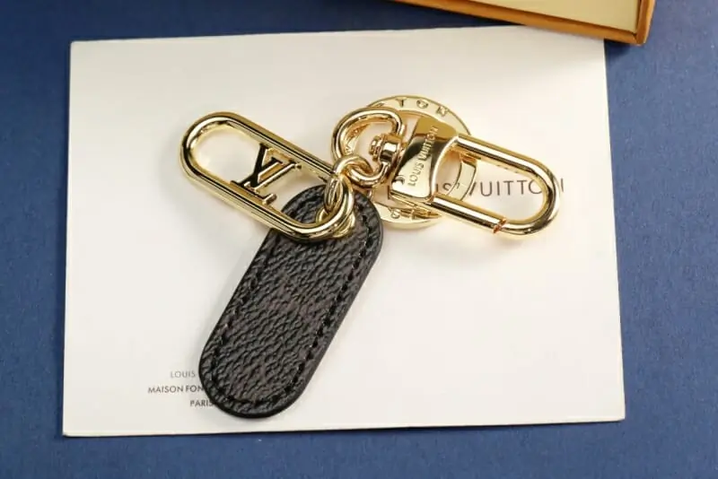 louis vuitton lv key holder and boucle de sac s_121a131